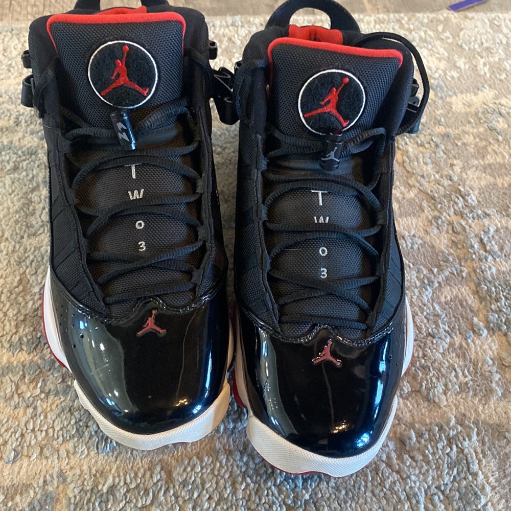 Jordan 11’s - Picture 2 of 4